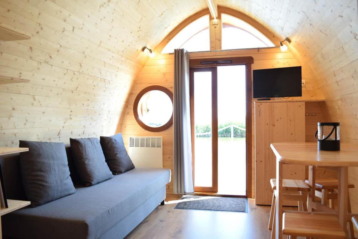 Schwimmpod An Der Peene Anklam Exterior foto